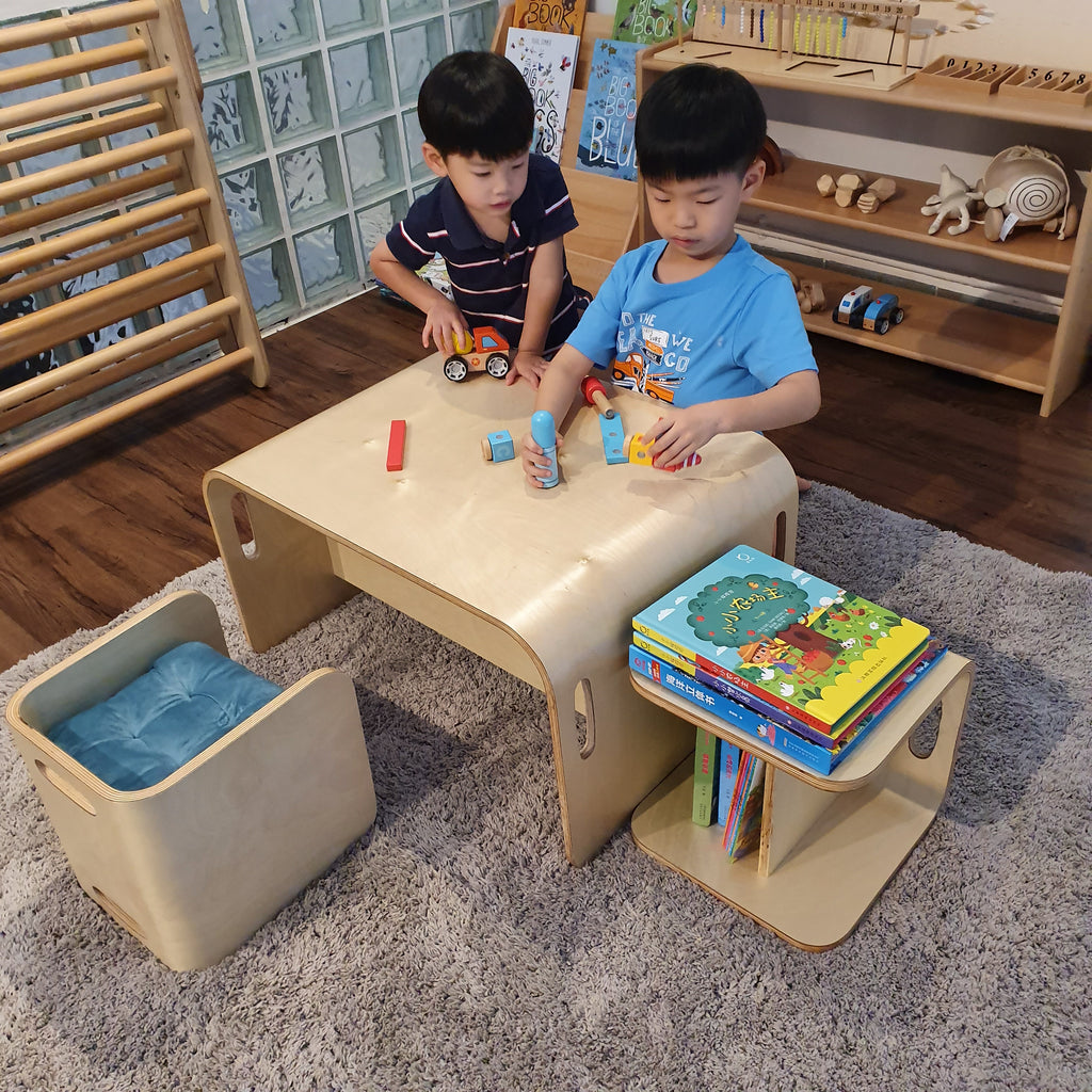 Weaning Table and Chairs