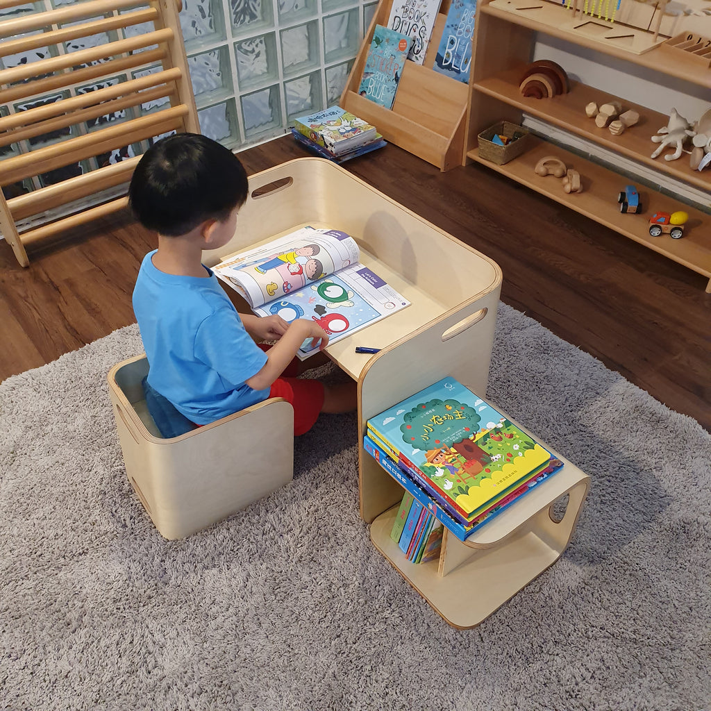 Weaning Table and Chairs